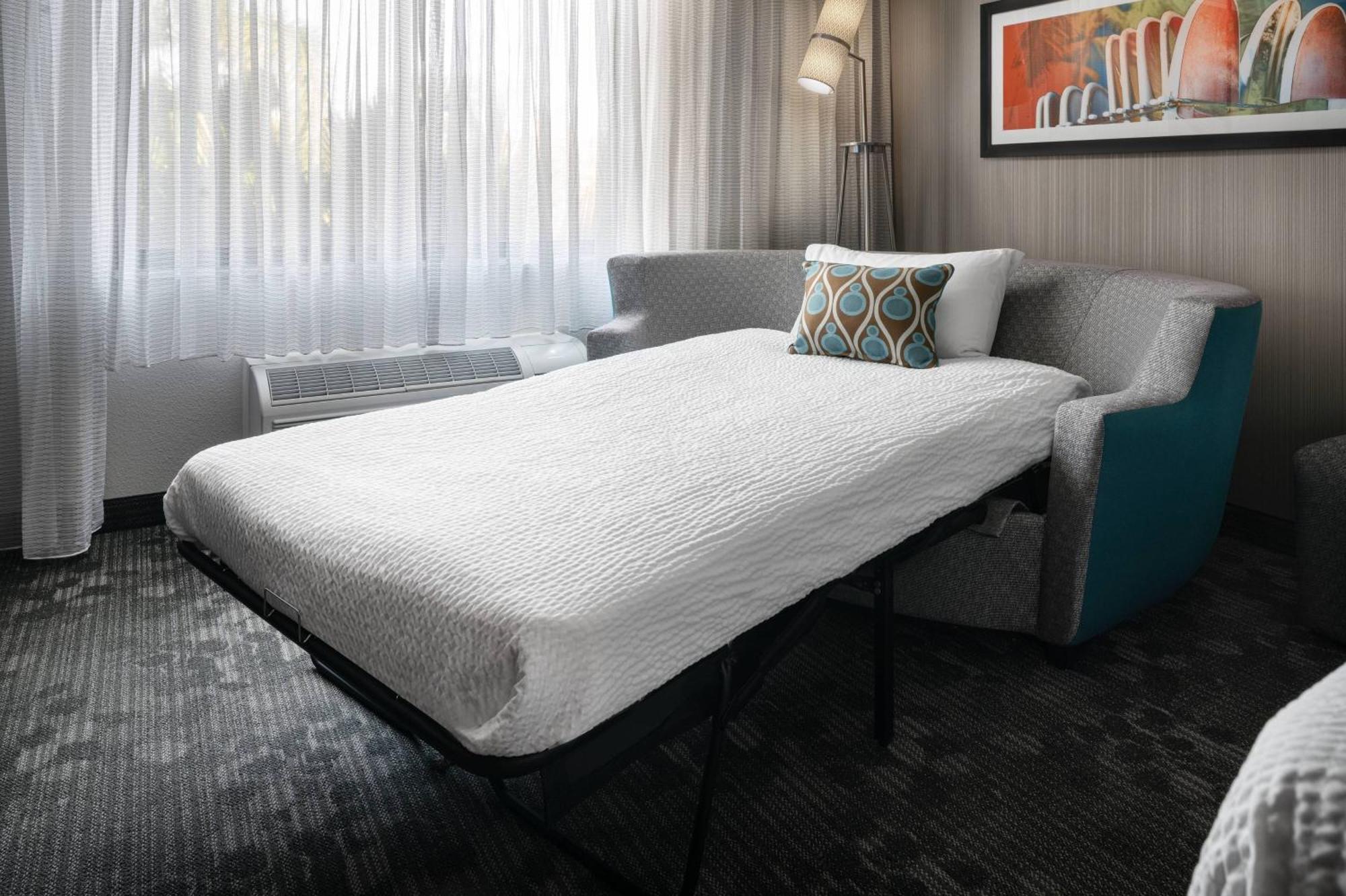 Courtyard By Marriott Maui Kahului Airport Hotell Eksteriør bilde