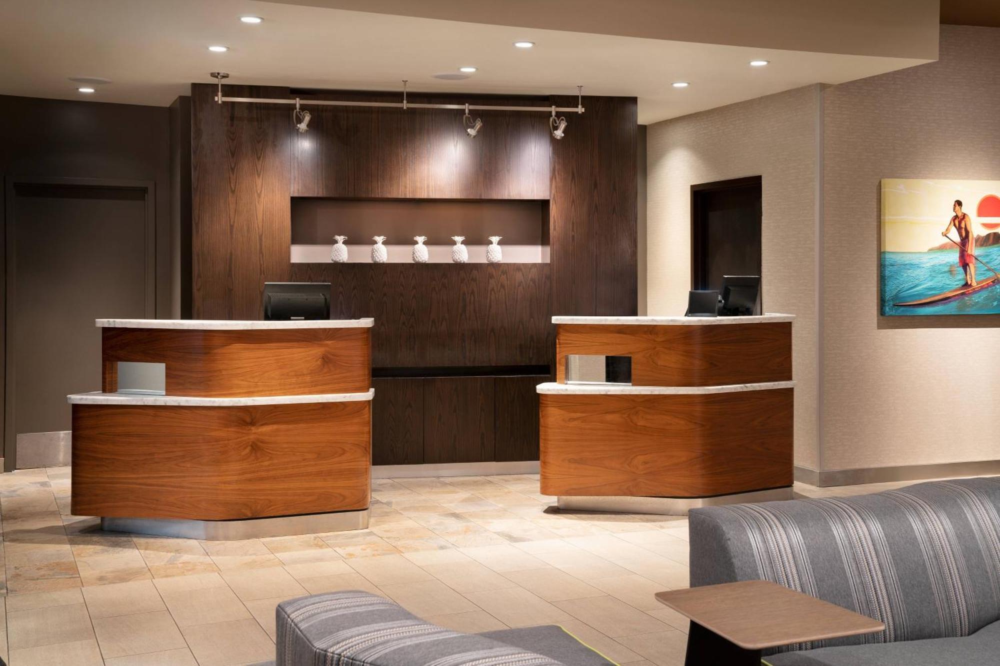 Courtyard By Marriott Maui Kahului Airport Hotell Eksteriør bilde