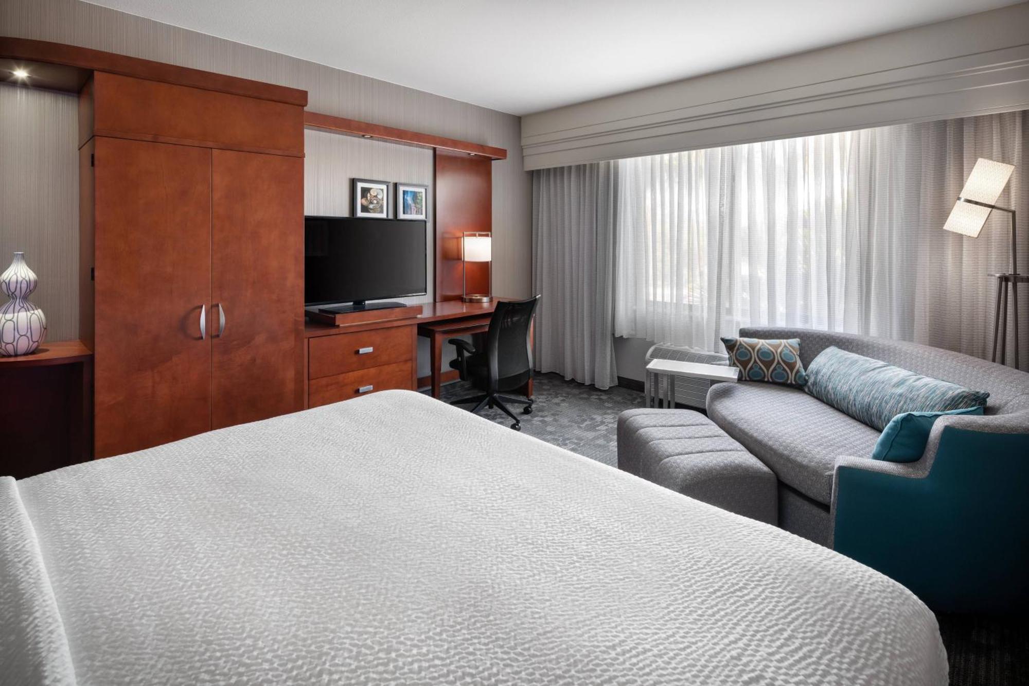 Courtyard By Marriott Maui Kahului Airport Hotell Eksteriør bilde