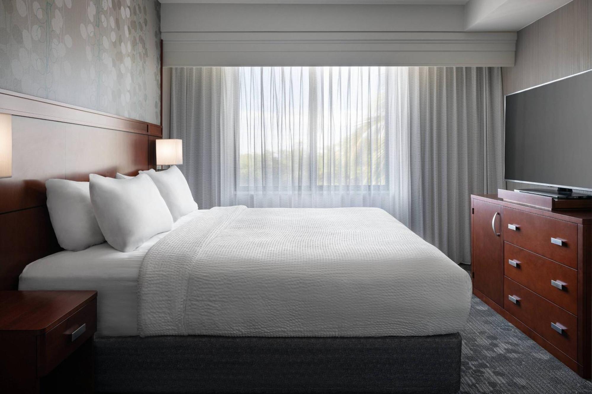Courtyard By Marriott Maui Kahului Airport Hotell Eksteriør bilde