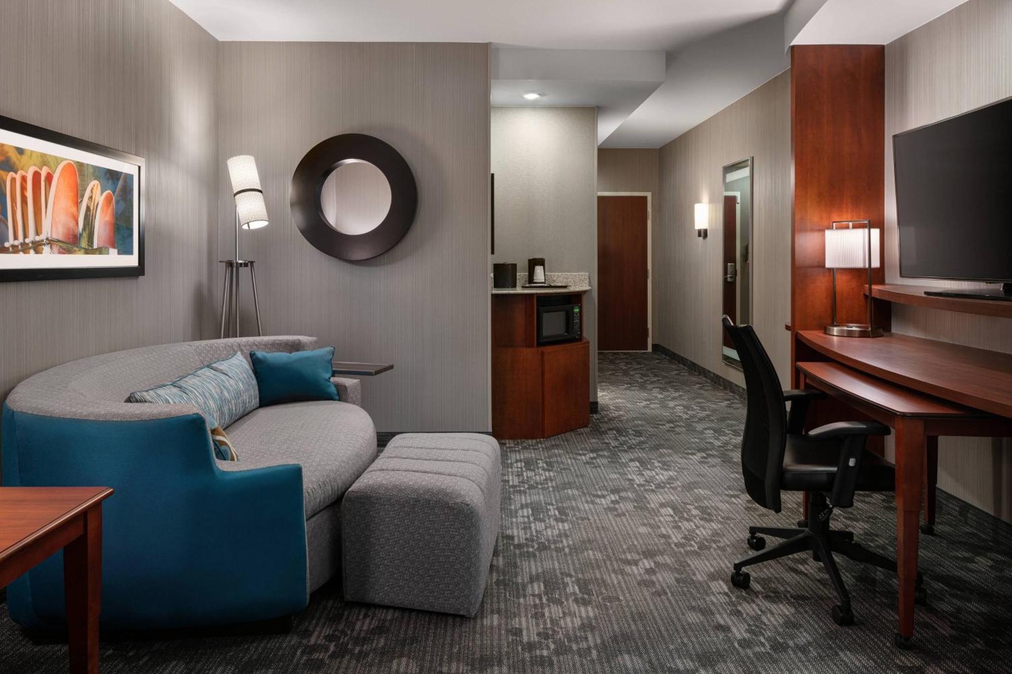 Courtyard By Marriott Maui Kahului Airport Hotell Eksteriør bilde